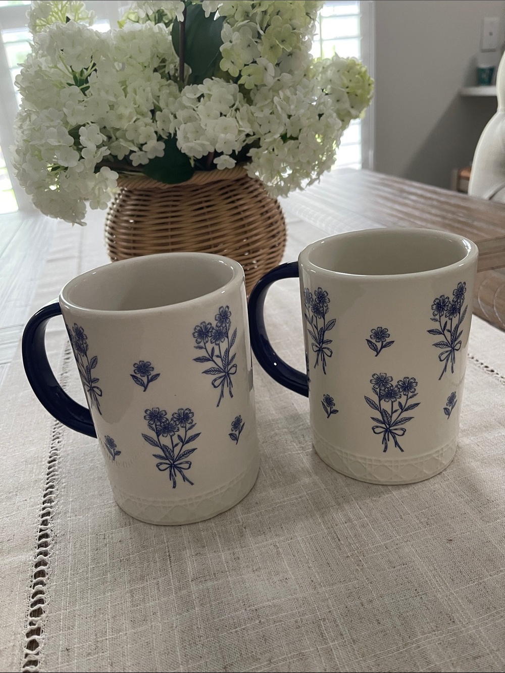 Classic Blue Floral Ceramic Coffee Mug - Set of 2